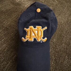 Vintage Notre Dame hat